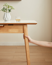 Krayto Dining Table