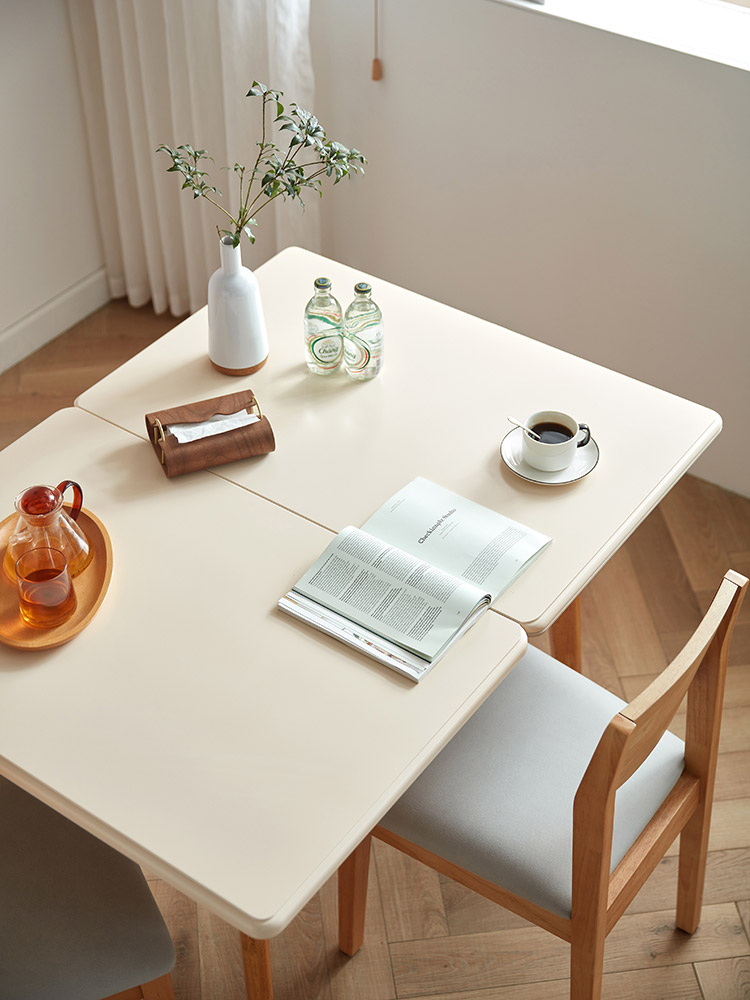 Konde Dining Table