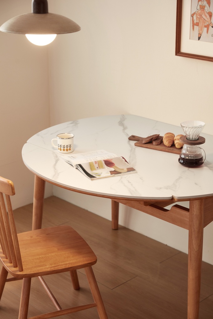 Lunette Dining Table