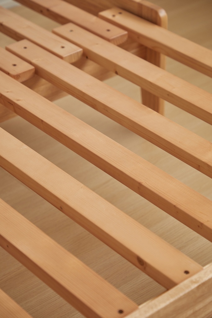 Liora Adjustable Bed