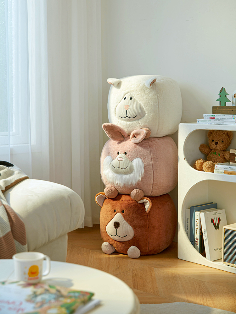 Animal Stool Humphrey