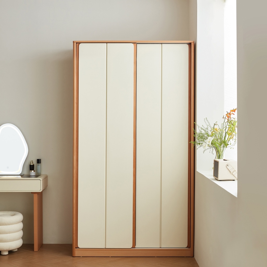 Talia White Wardrobe