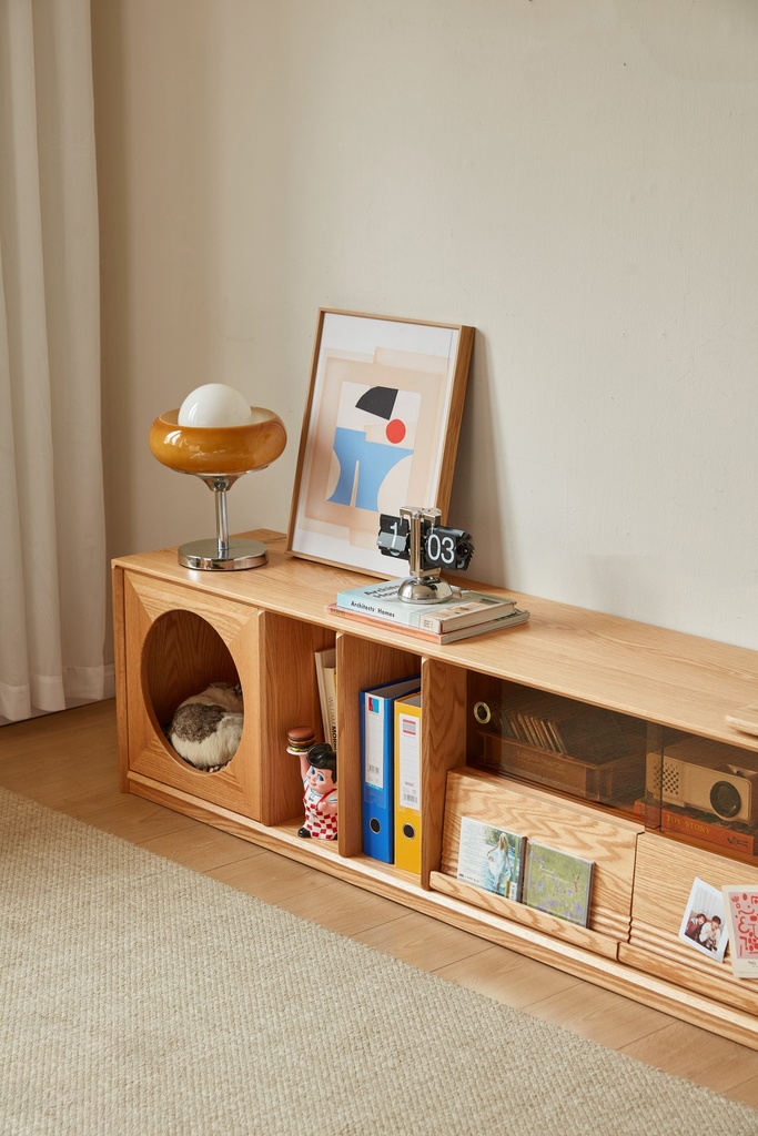 Noro Wood Solid Wood TV Stand