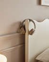 Axia Bed