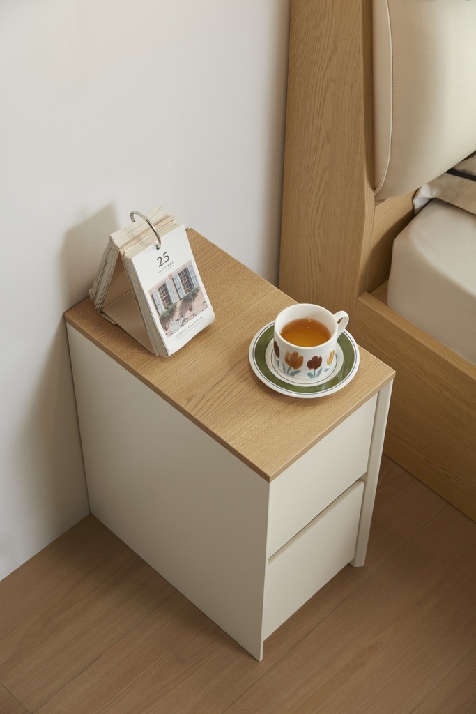 Quindell White Melamine Side Table