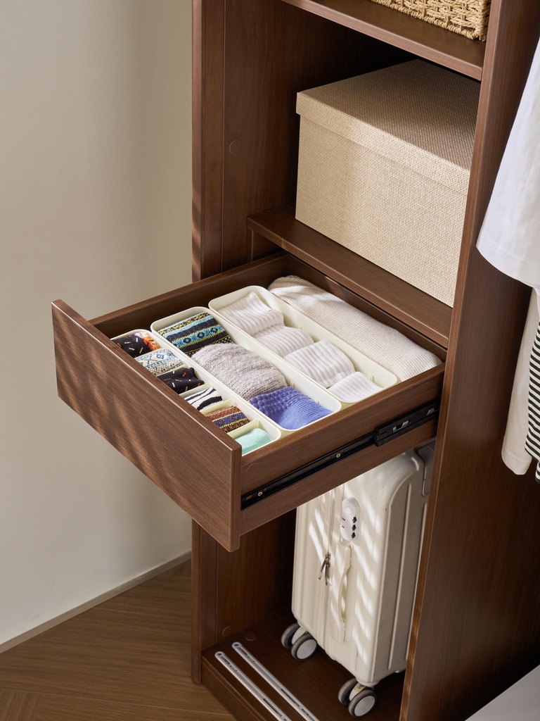 Farah Walnut Wardrobe