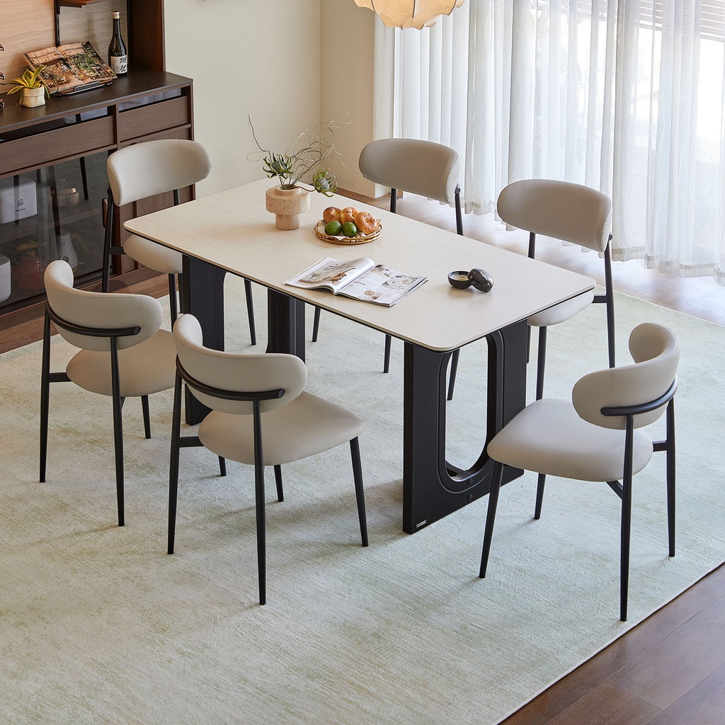 William Black and White Dining Table Set