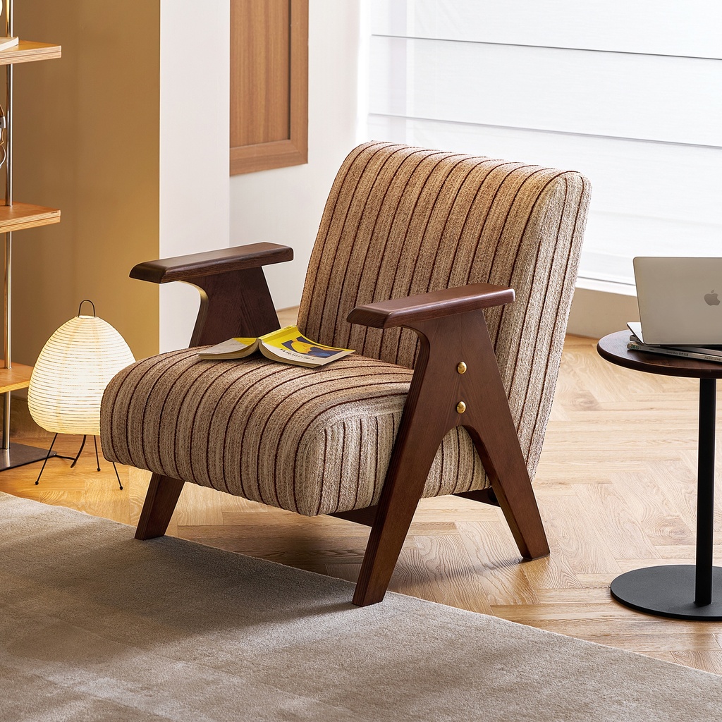 Arianne Brown Accent Chair 