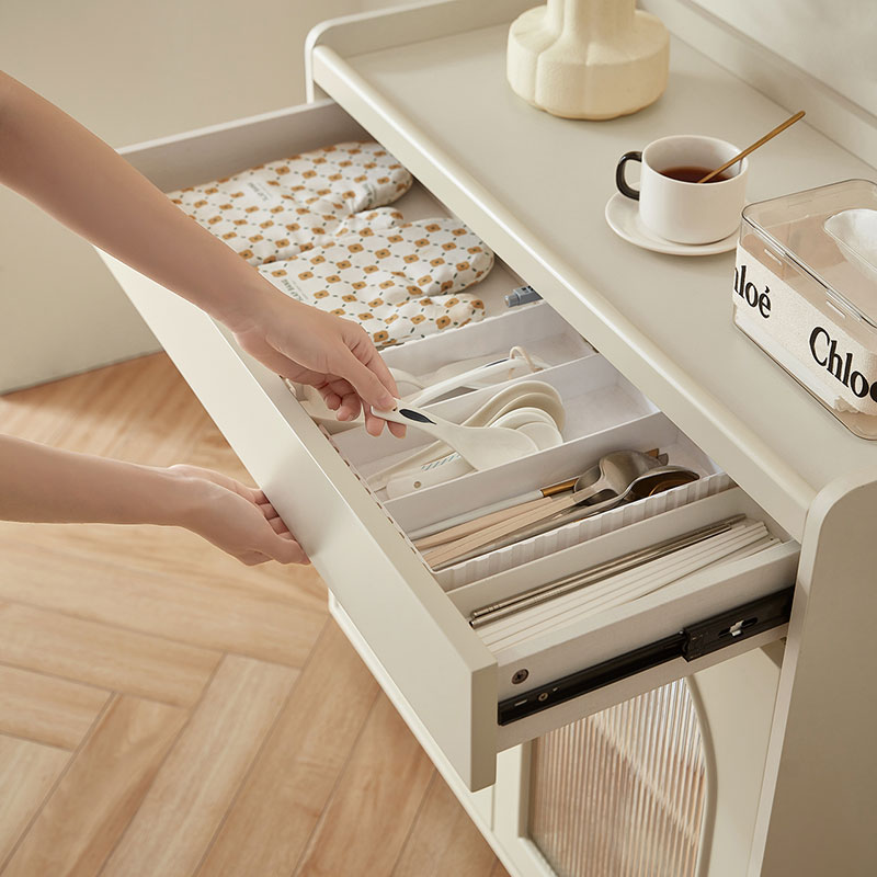 Dori Cabinet