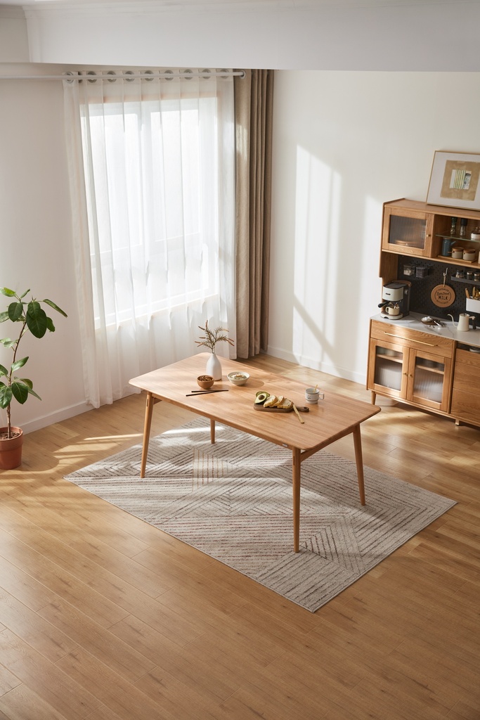 Eilish Dining Table