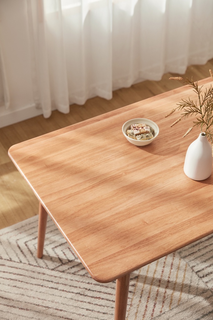 Eilish Dining Table