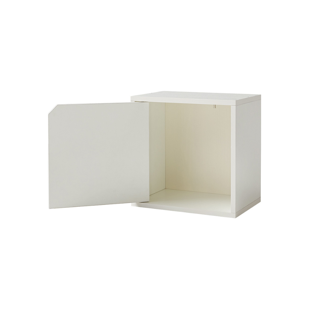 Everleigh Book Shelf