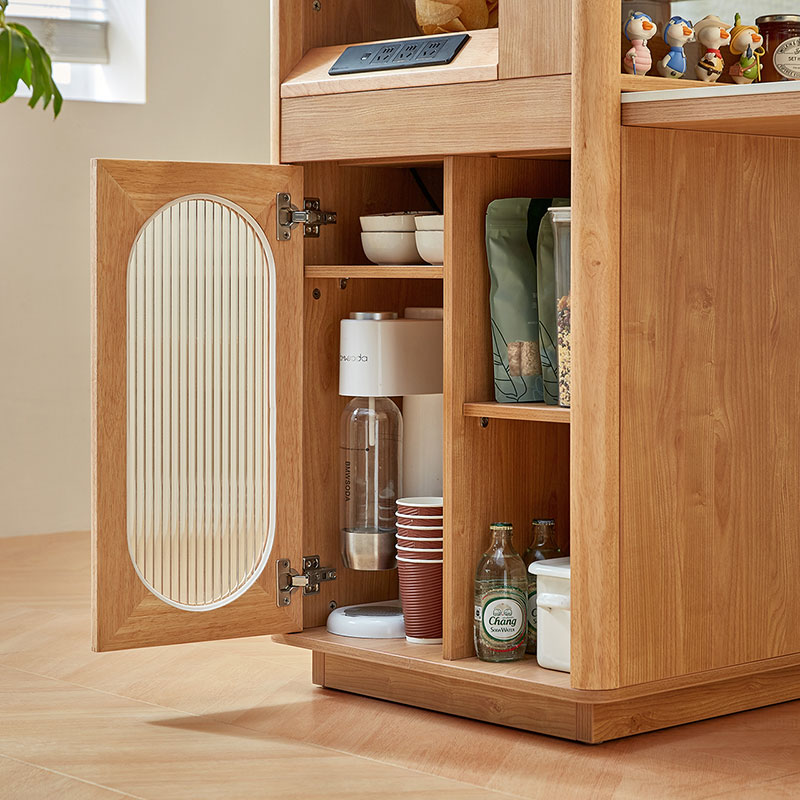 Esther Island Dining Table