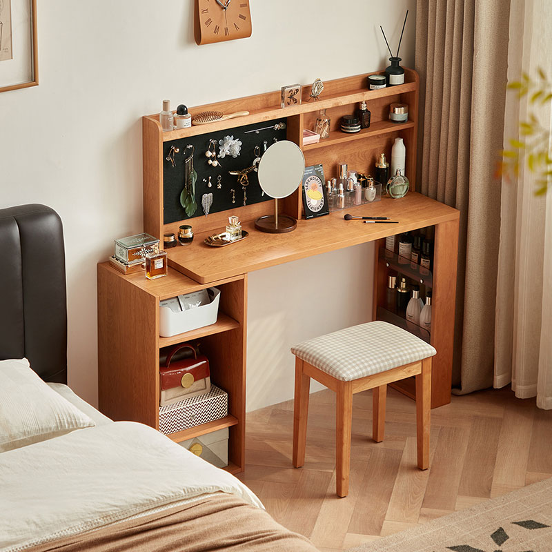 Emmaline Cabinet