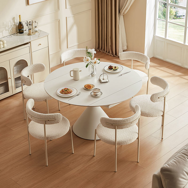 Darby Dining Table