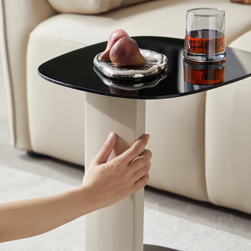 Dahlia Side Table