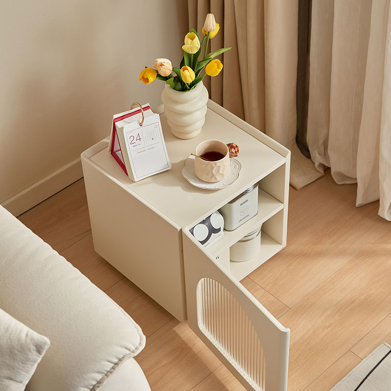 Darius Side Table