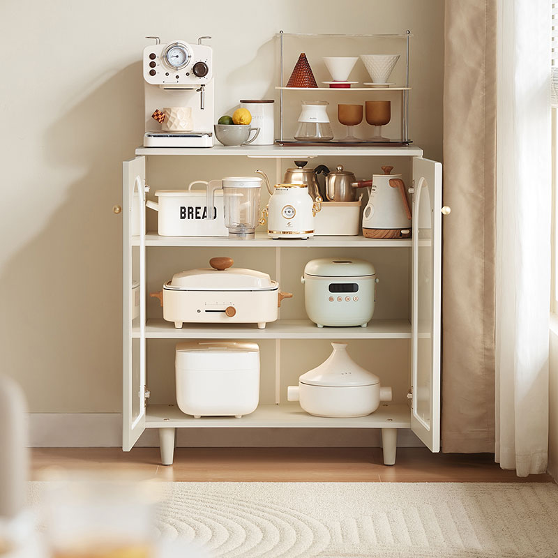 Deadre Cabinet