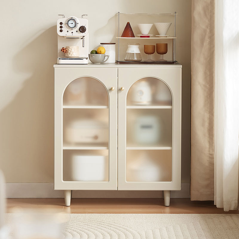 Deadre Cabinet