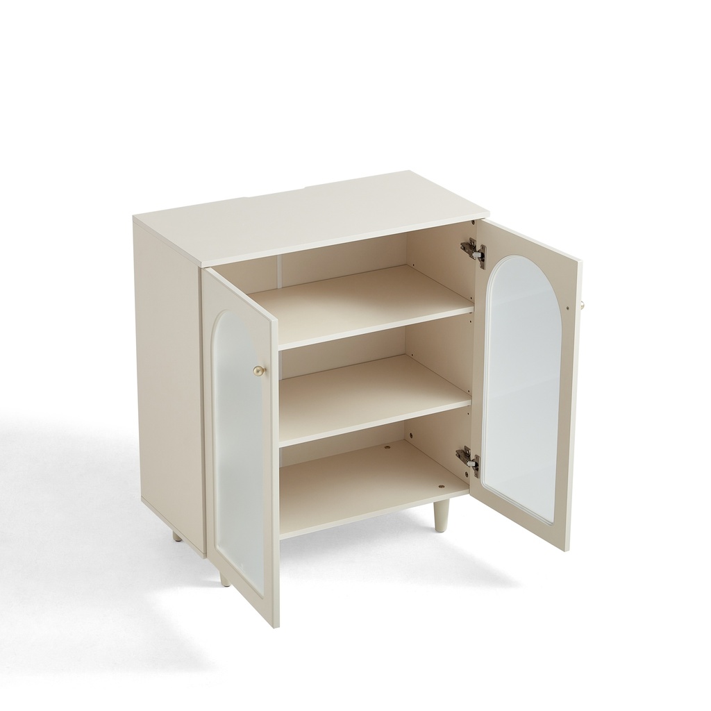 Deadre Cabinet