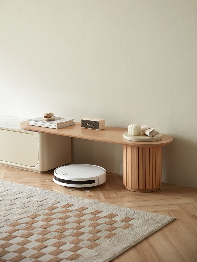 Damarcus TV Stand