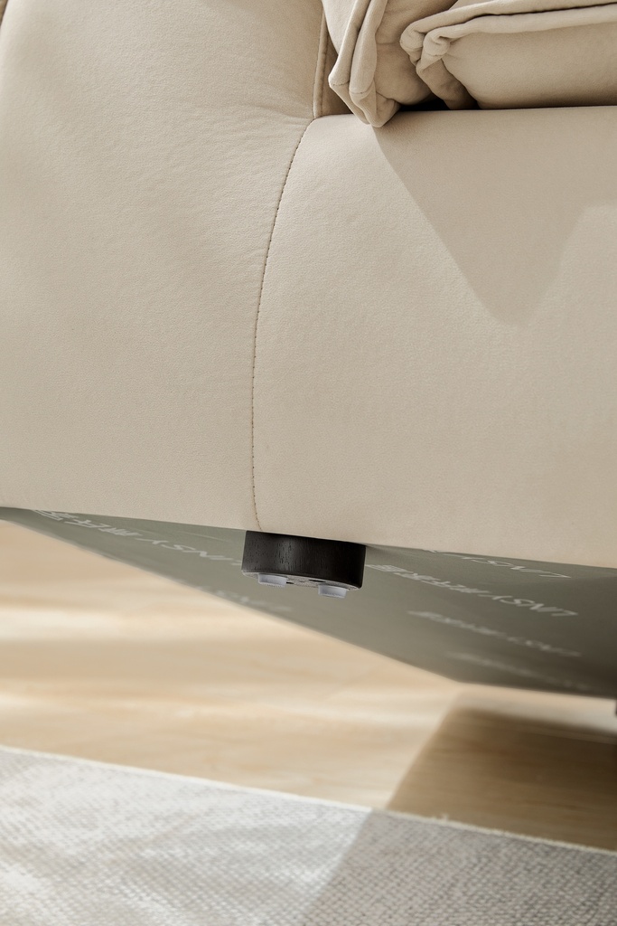 Danielle Sofa
