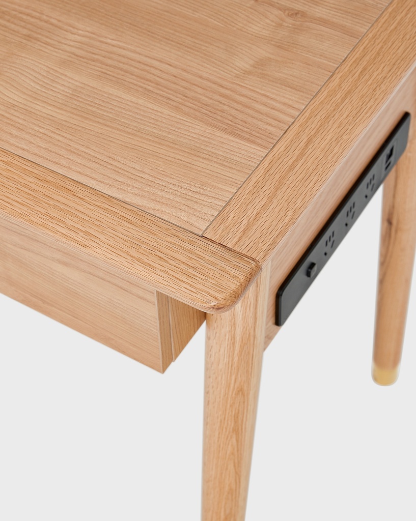 Dominic Study Table