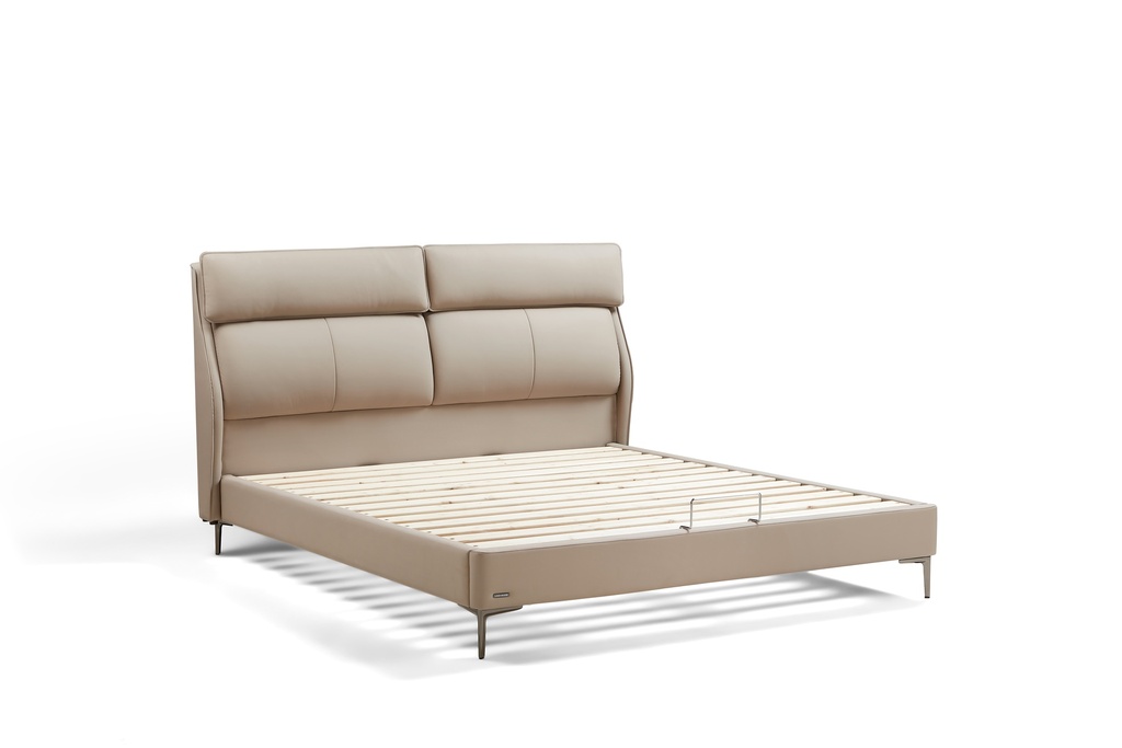 Delilah Bed