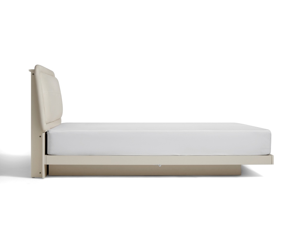 Cosette Bed