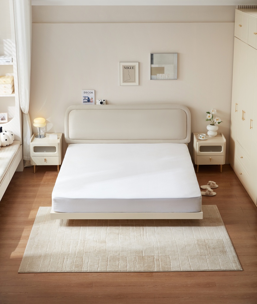 Cosette Bed