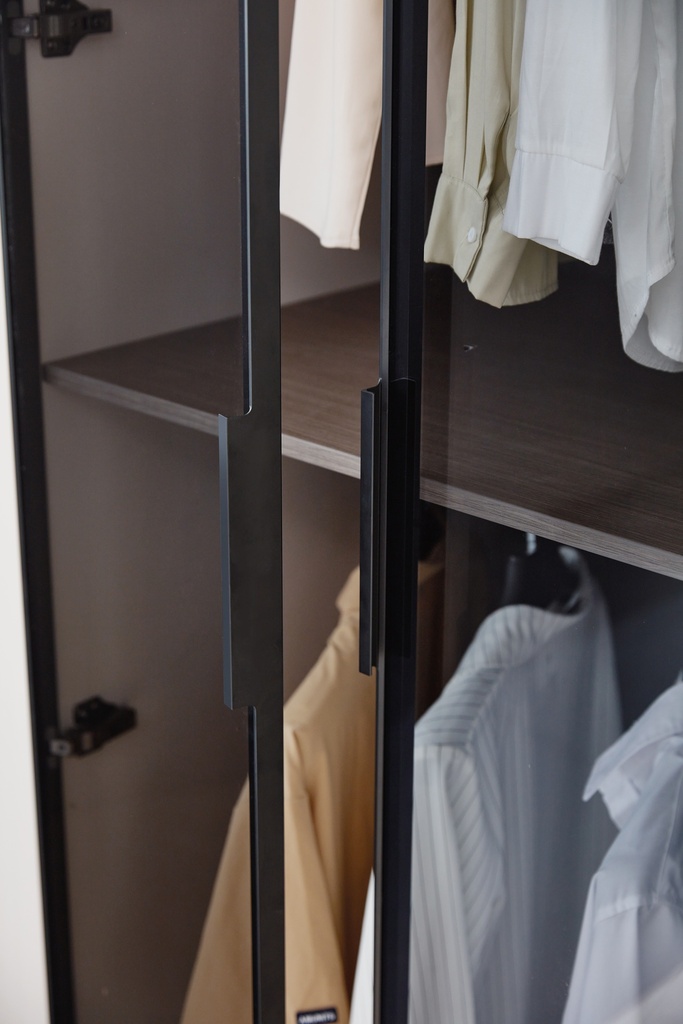 Furiosa 2-Door Aluminum Wardrobe