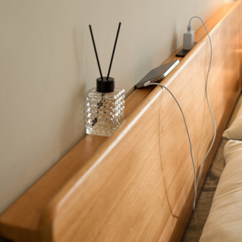 Dulcinea Bed