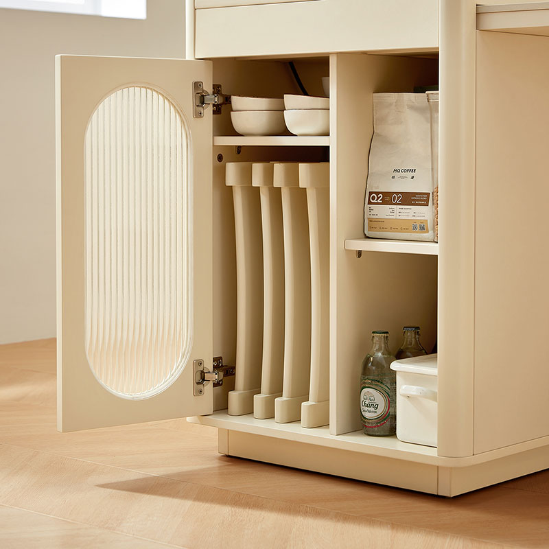 Evert Island Table