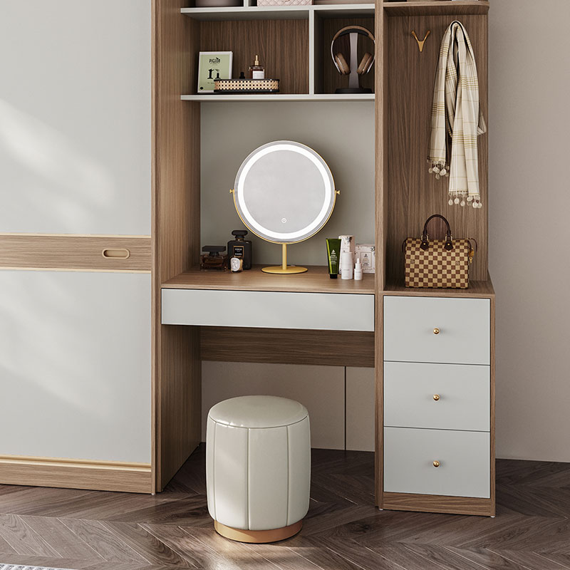 Eia Wardrobe
