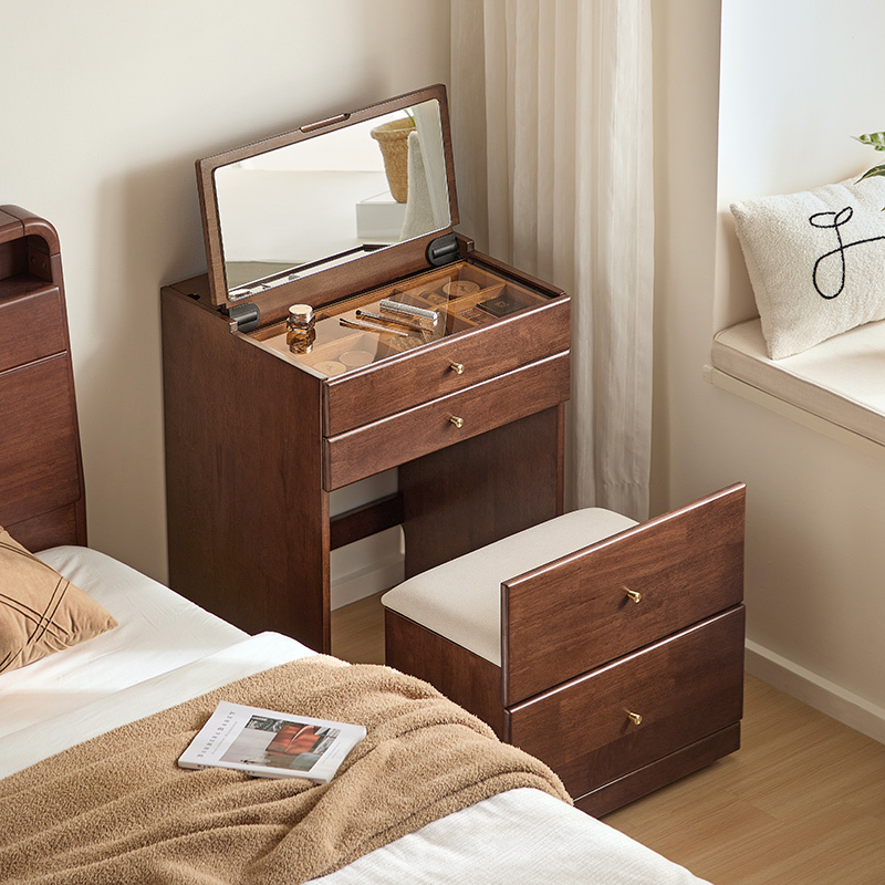 Erland Dressing Table