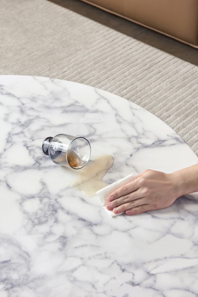Dessa Coffee Table
