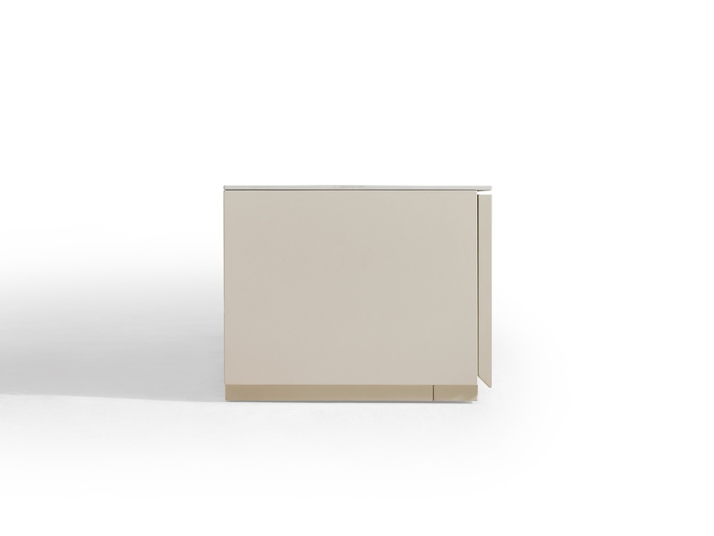 Fumihiro TV Stand