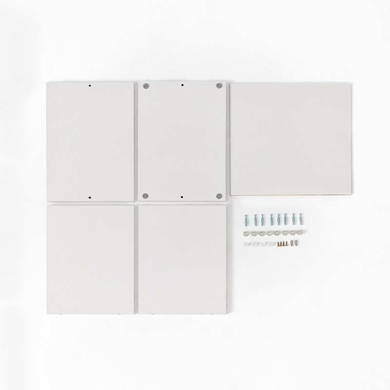 Eada Bookshelf