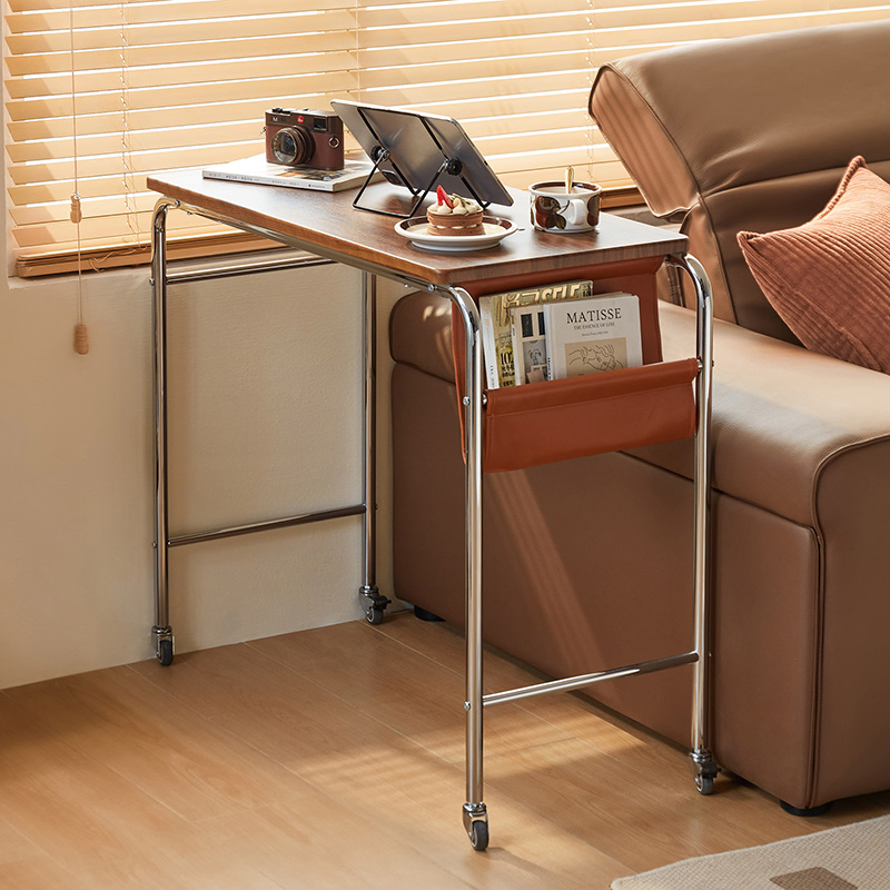 Izzy Movable Computer Table