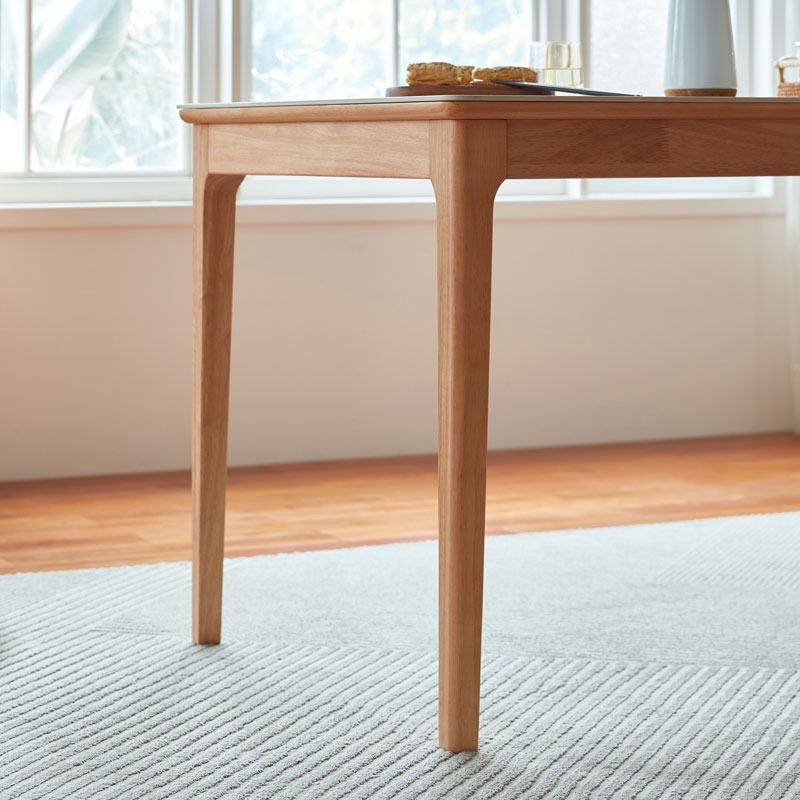 Eleazar Dining Table