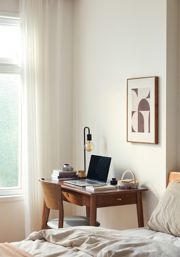 Cyrus Study Desk Table