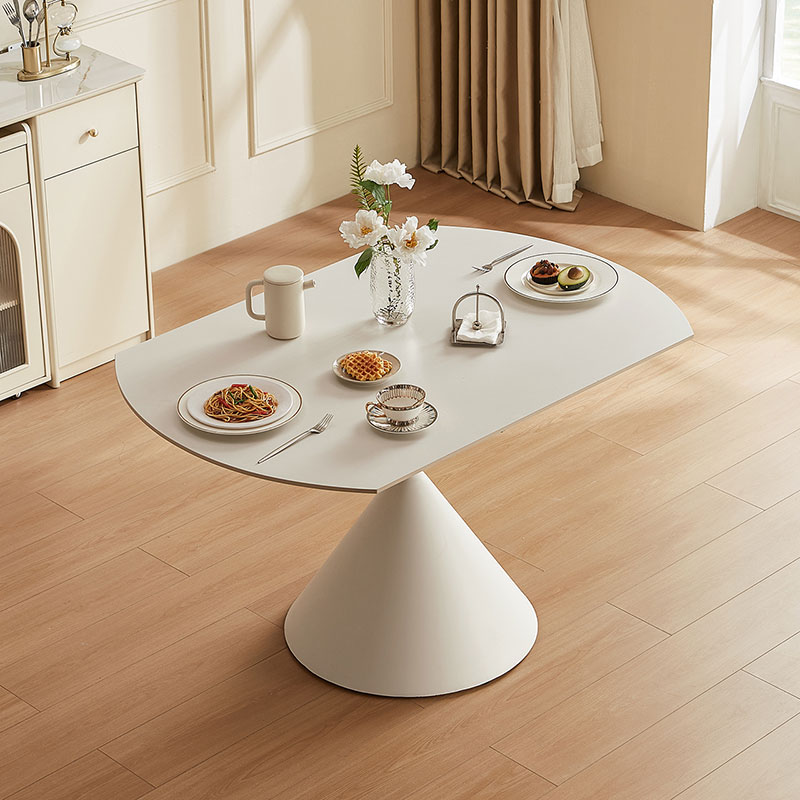 Darby Dining Table