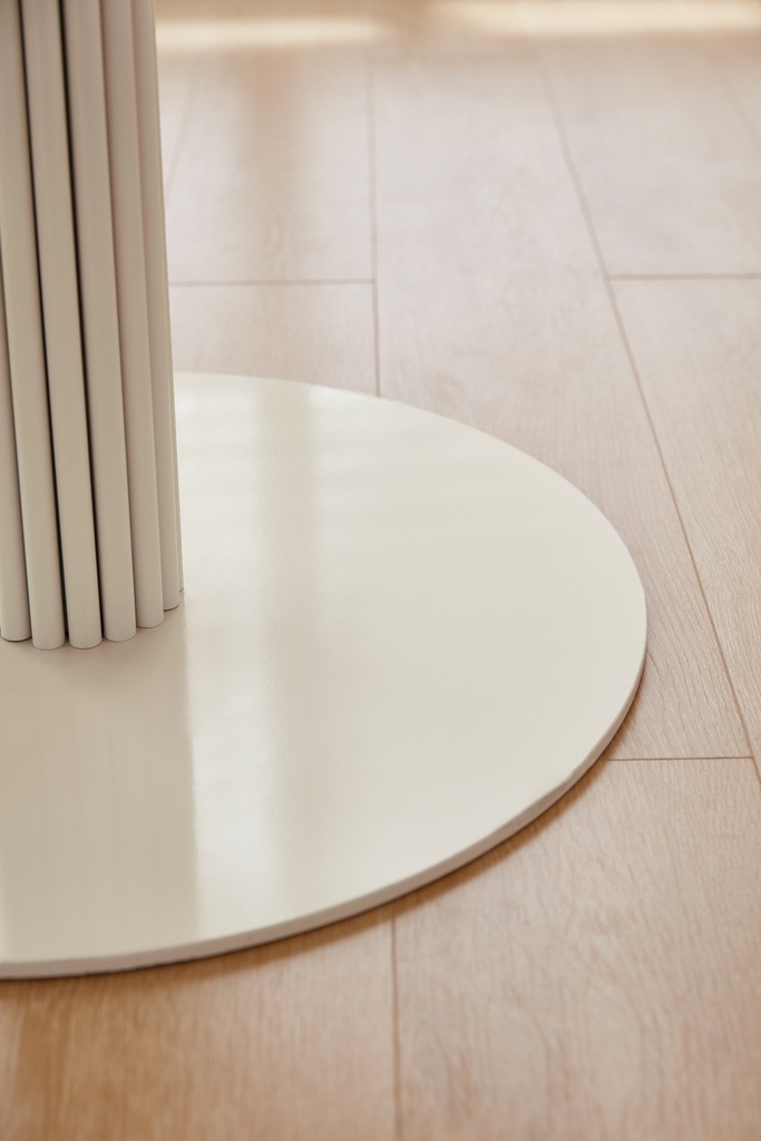 Ikinah Table