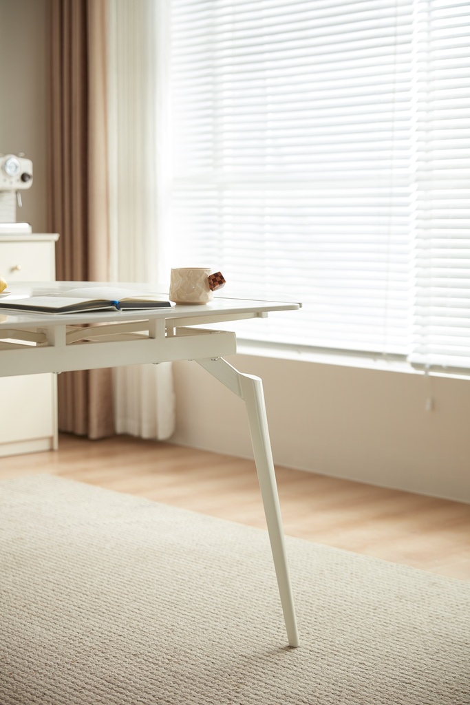 Keith Dining Table