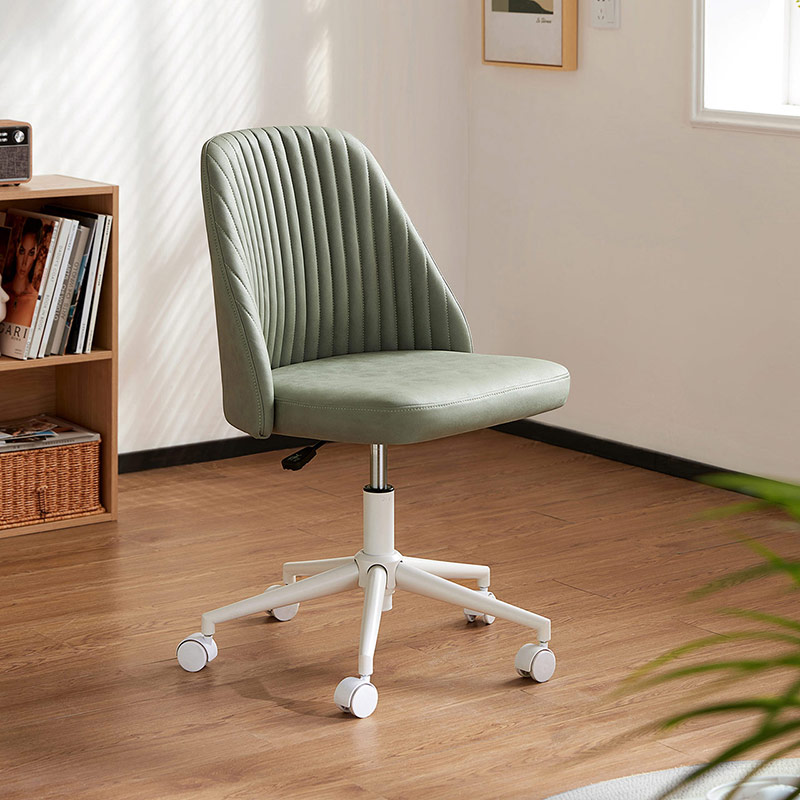 Mauve Computer Chair