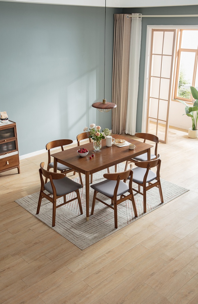 Murphy Dining Table 