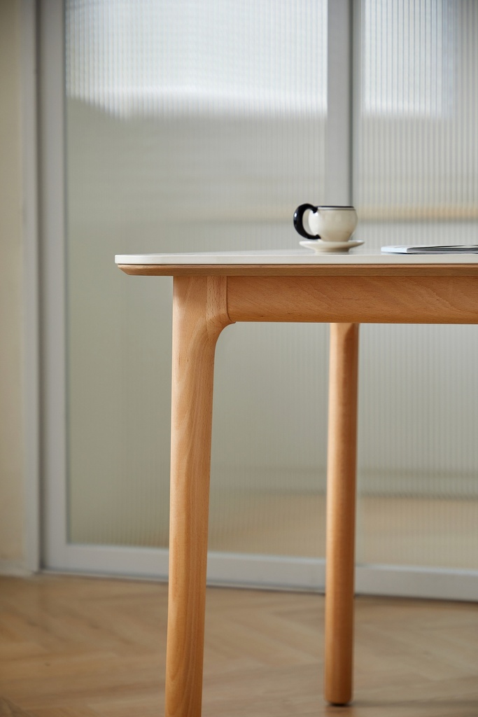 Orlisse Dining Table