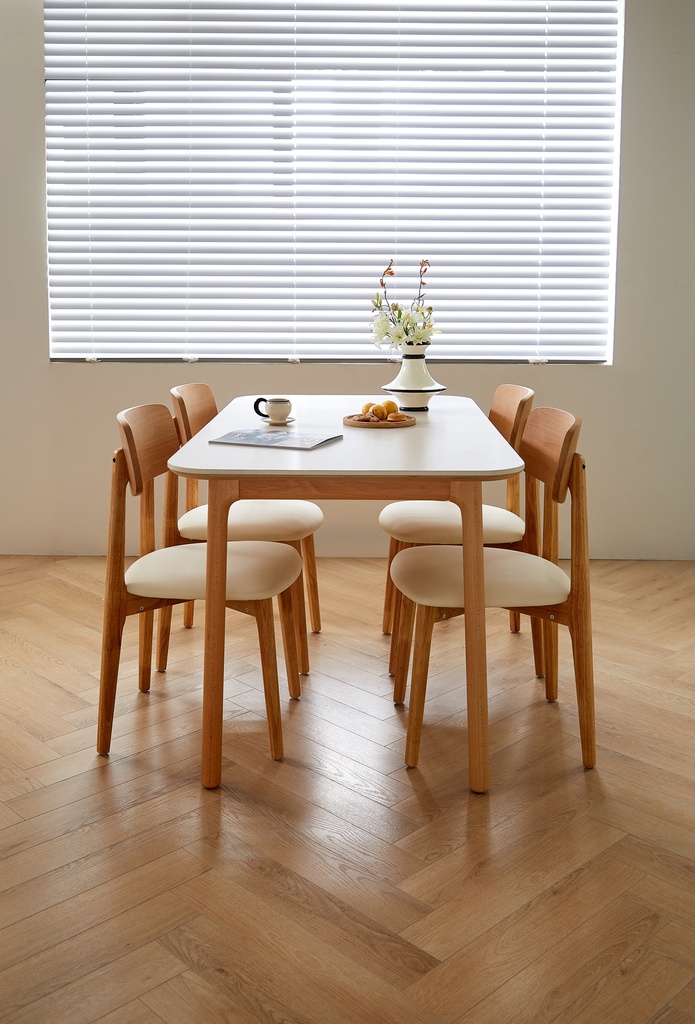 Orlisse Dining Table