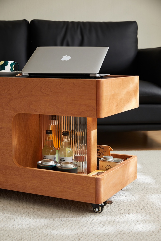 Polly Adjustable Table