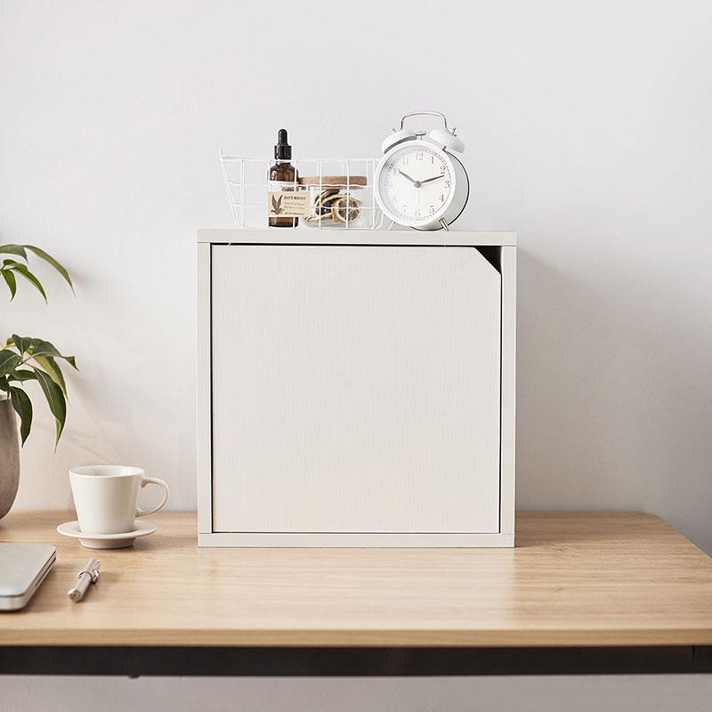 Everleigh Book Shelf